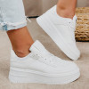 Fehér cipő
